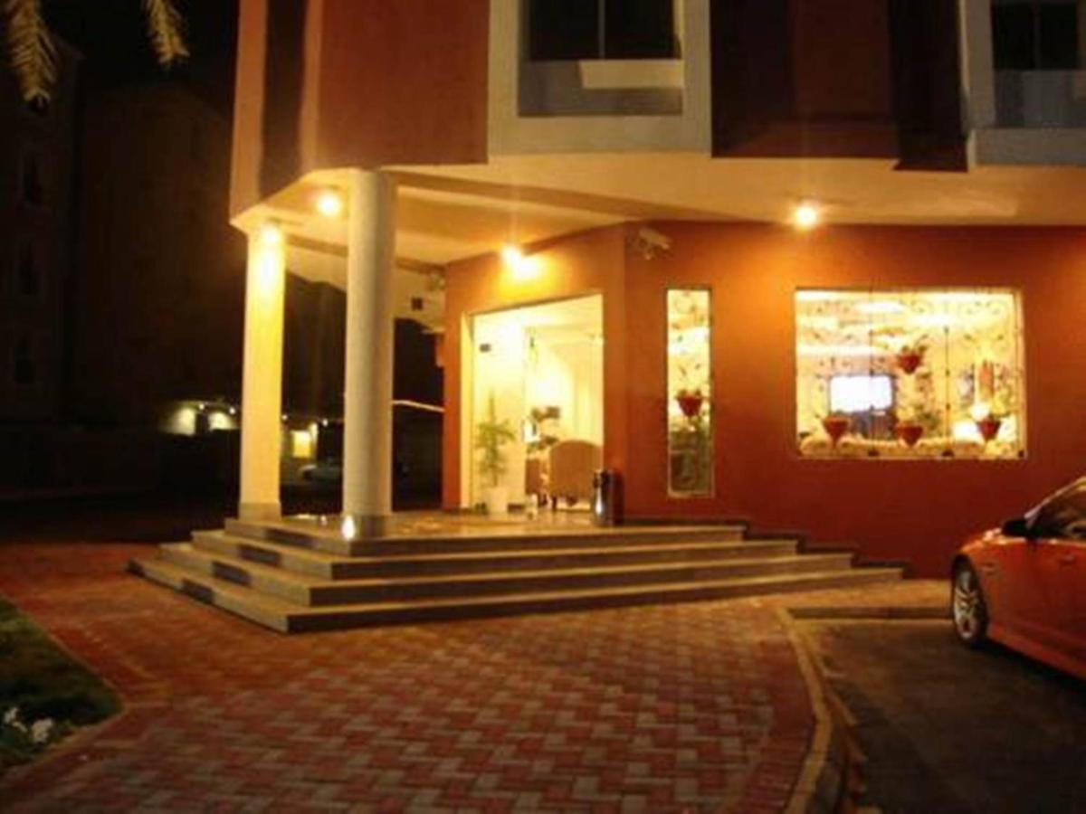 Villa Hotel Apartments Al Khobar Exterior photo